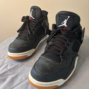 Jordan Retro 4 “Laser Black Gum”
